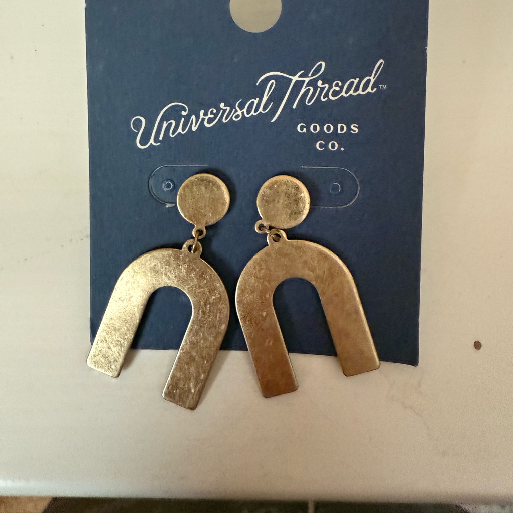 Universal Thread Flat Geometric Brass Earrings Pierced Nwt 8$